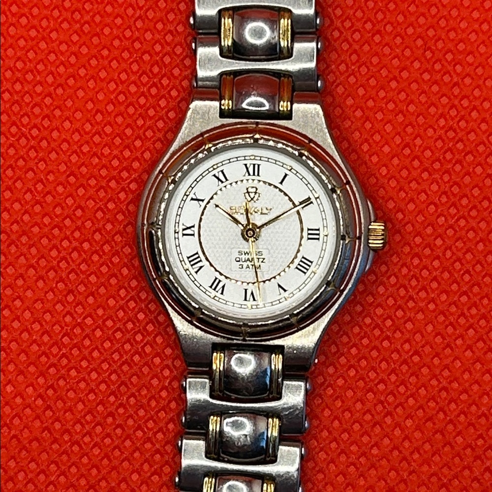 Bovaly Swiss Quartz Watch